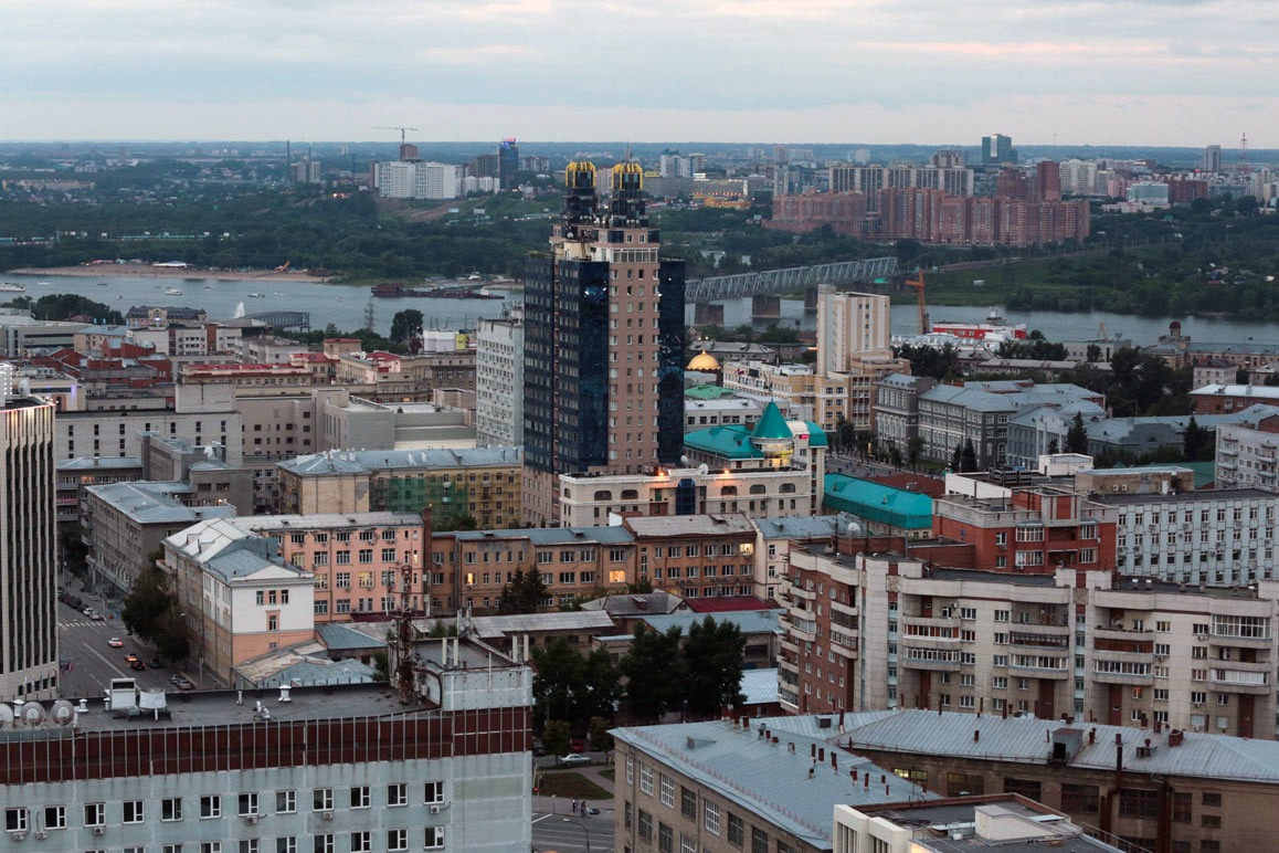 «Ввести одно машиноместо на одно помещение — это значит запретить строительство апартаментов»